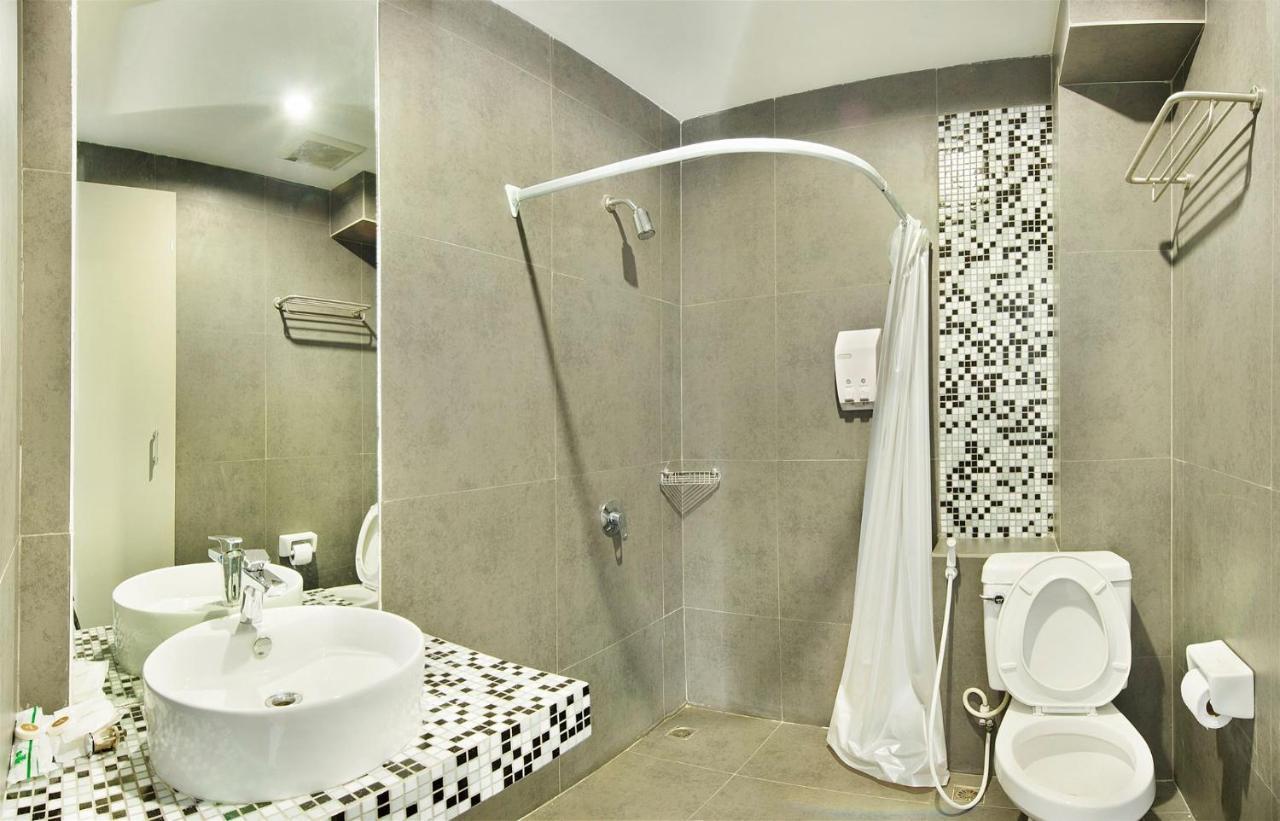 View Dee Bkk Airport Residence Банкок Екстериор снимка